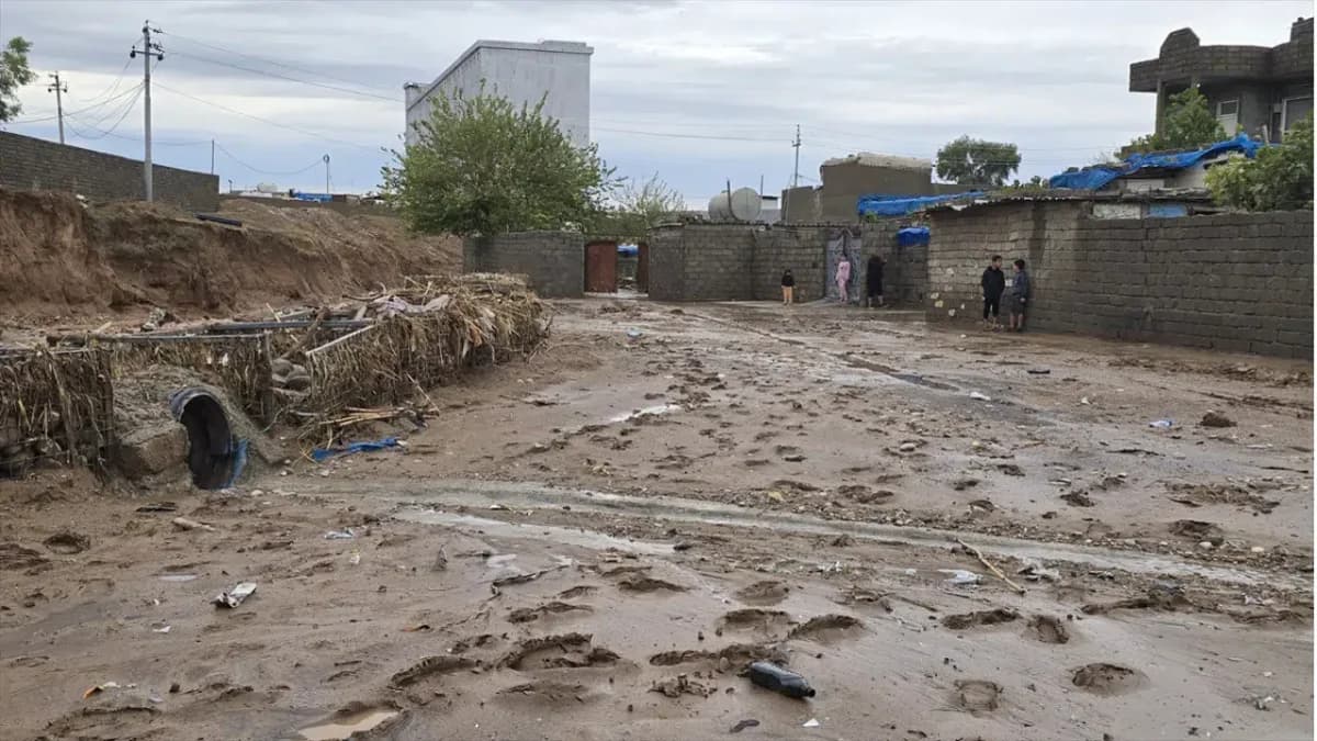 Irak’ta aylar sonra gelen yağmur, halkın yüzünü güldürdü