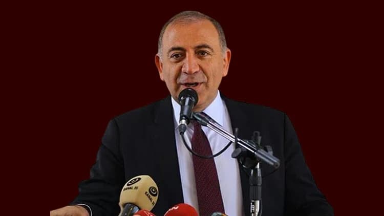 Gürsel Tekin’den Kritik İstanbul Açıklaması: İl Binasına Gidecek mi?