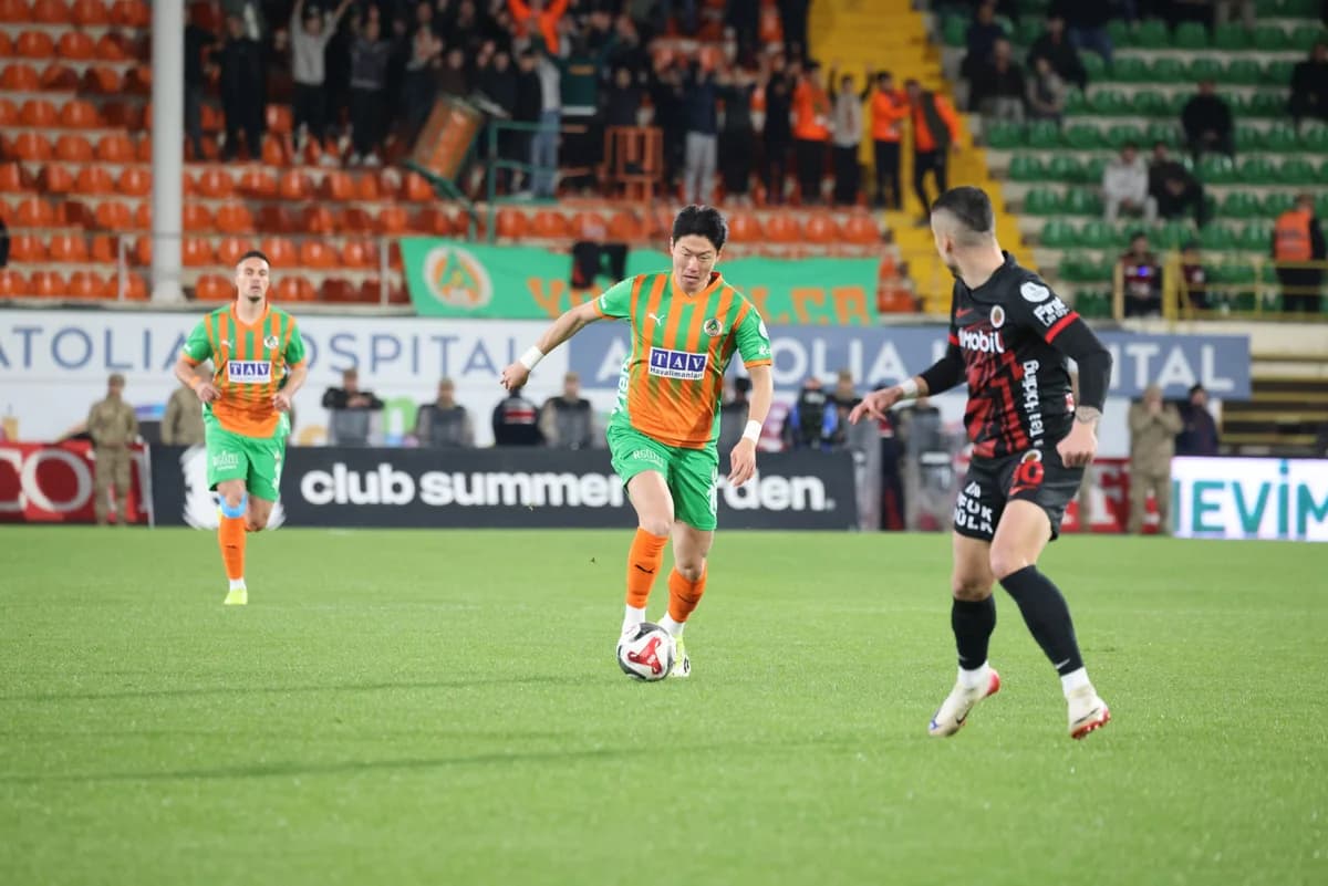 Corendon Alanyaspor ve Natura Dünyası Gençlerbirliği Golsüz Berabere Kaldı