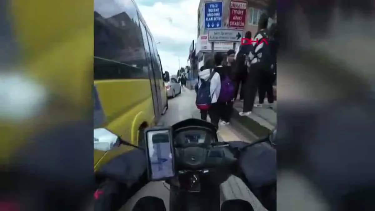 Bursa’da ‘Yan Bakma’ Kavgası: 1 Yaralı, Kavga Anı Kamerada