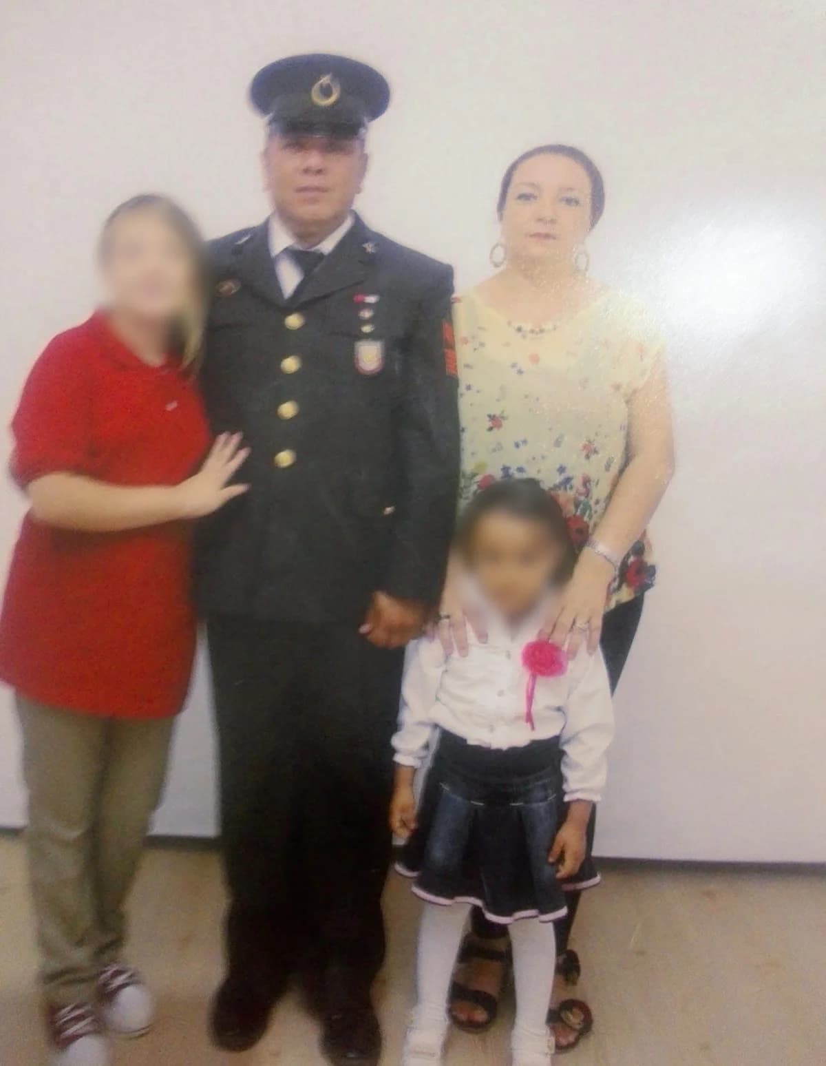 Sincan’da Trajik Aile Olayı: Emekli Uzman Çavuş, Ailesine Göz Yaşartıcı Saldırı Gerçekleştirdi