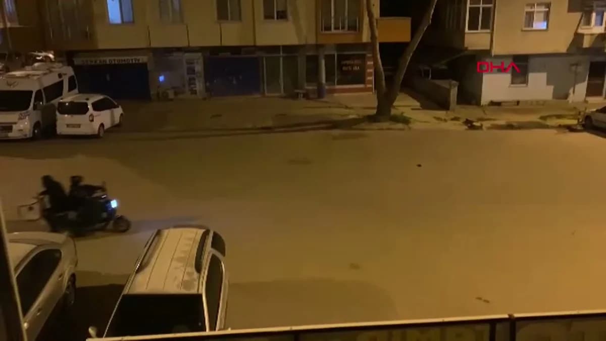 Tekirdağ’da Motosikletli Davulcu Çifti Sahura Kaldırıyor