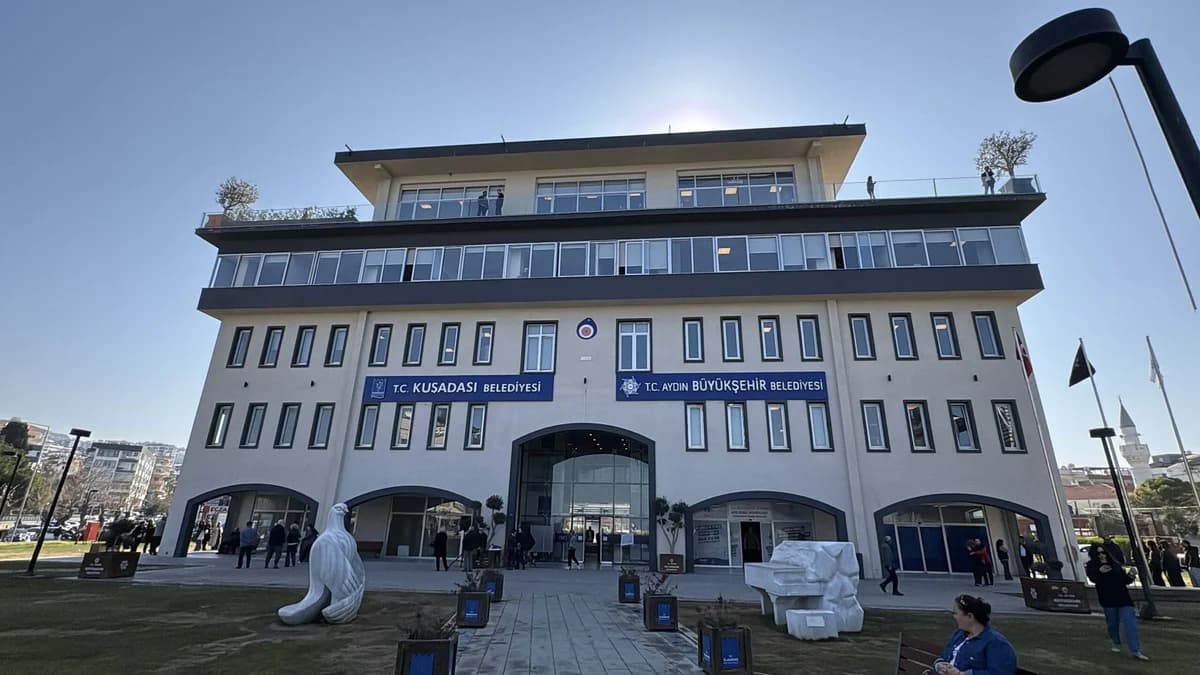 Kuşadası Belediyesi’nde Yolsuzluk Soruşturması: 6 Gözaltı