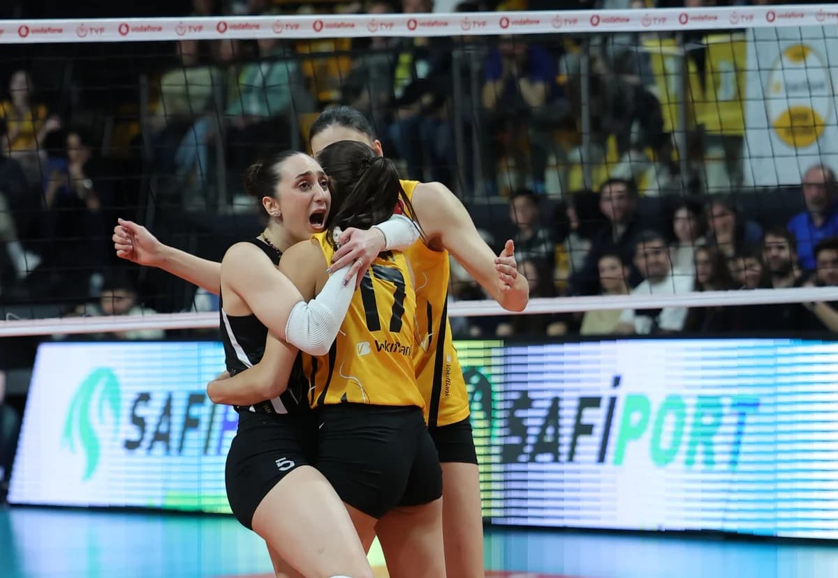 VakıfBank, Sultanlar Ligi’nde Şampiyonluğa Ulaşarak Tarih Yazdı