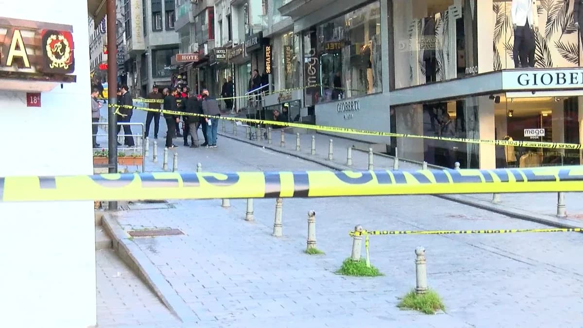 Fatih’te Silahlı Saldırı: Yabancı Uyruklu Kurye Hayatını Kaybetti