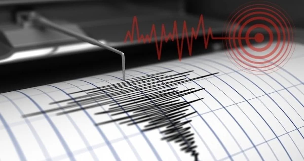 Ege Denizi’nde 5,1 Büyüklüğünde Deprem Gerçekleşti