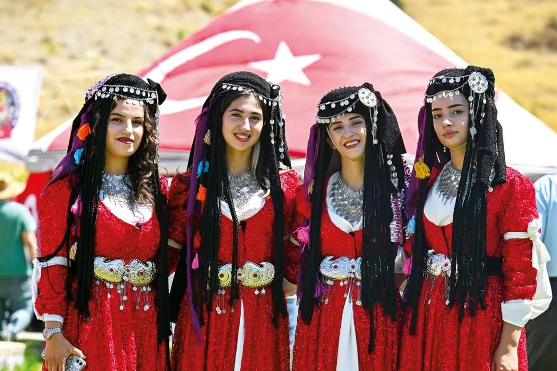 Erdoğan ve Bahçeli’nin Ahlat Zirvesi: Kabine Toplantısı Gündemde