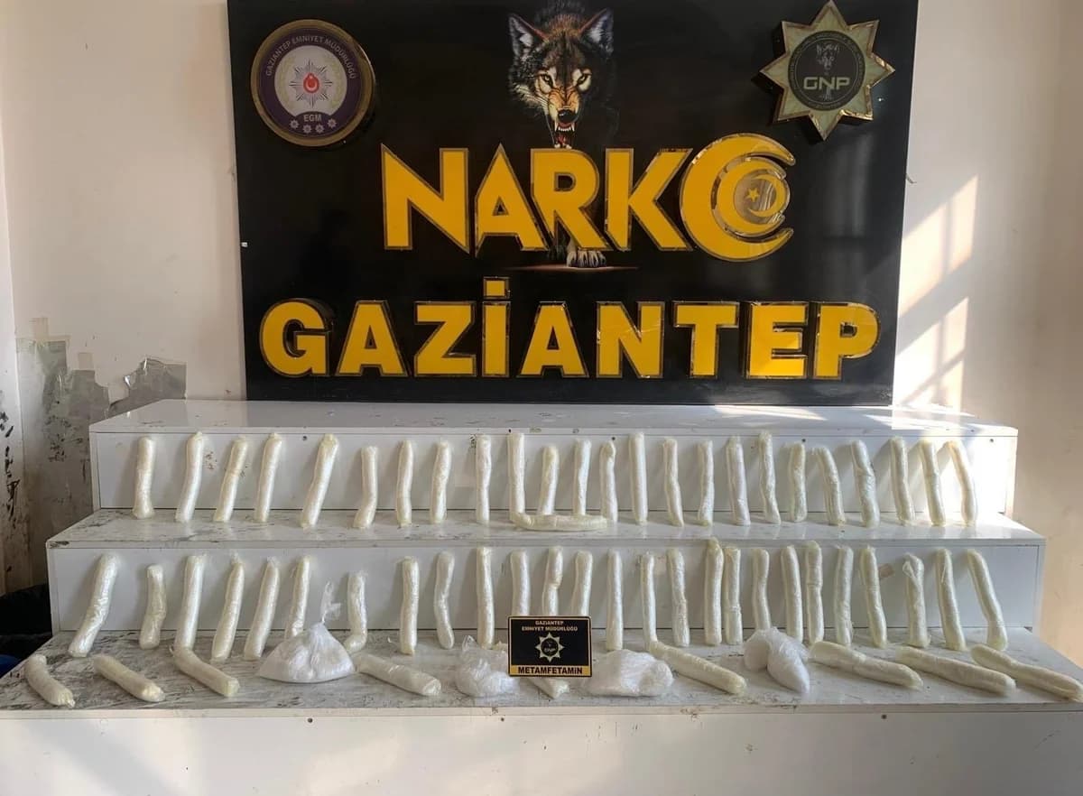 Gaziantep’te Nefes Kesen Operasyon: 10 Kilo Metamfetamin Tek Bidonda Saklanmış!