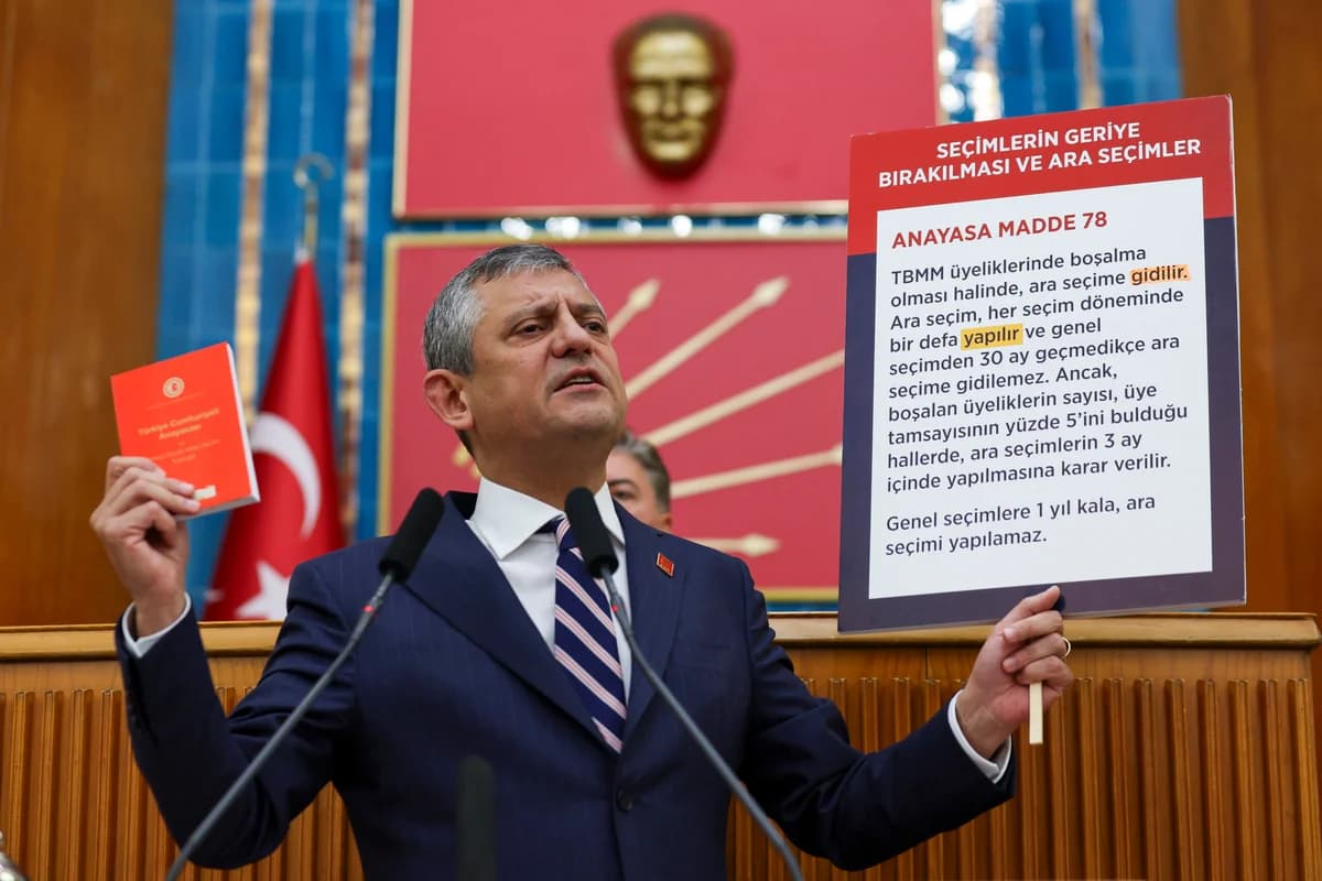 Özgür Özel: Türkiye Kronik Çoklu Krizlerle Sarmalanmış Durumda