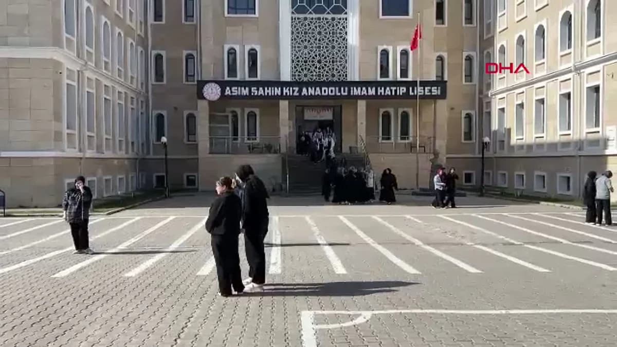 Sivas’ta Okullarda Güvenlik Önlemleri Güçlendirildi