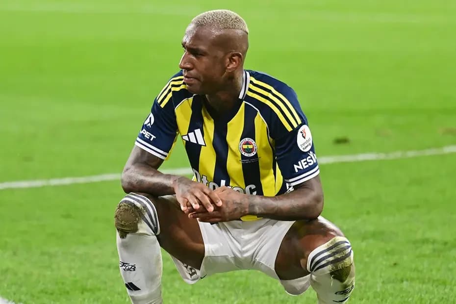 Fenerbahçe, Konyaspor karşısında ilk yarıda farka gitti 3-0
