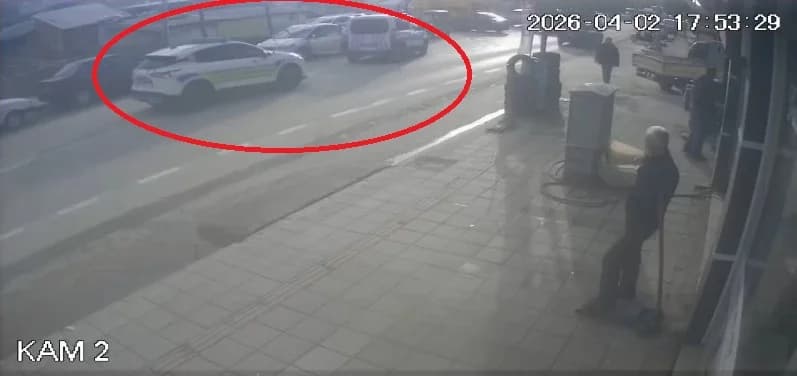 Bursa’da Otomobil İçinde Silahlı Saldırıya Uğrayan Mehmet Aktaş, Yaralı Hale Polise Sığındı