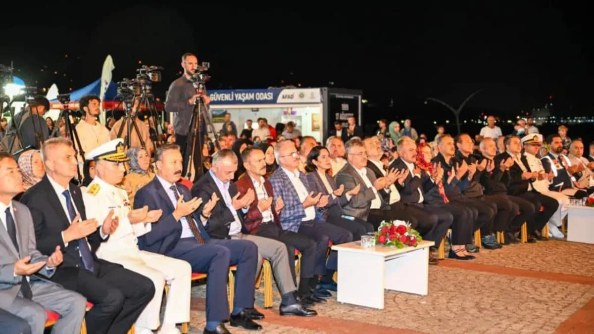 Marmara Depremi Kocaeli’de Anıldı: Kayıplar Unutulmadı