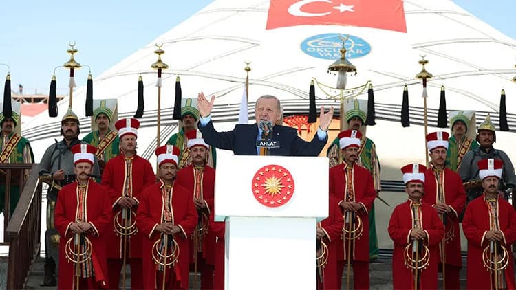 Cumhurbaşkanı Erdoğan’dan Kritik Açıklamalar: Ahlat Etkinlik Alanı Programı