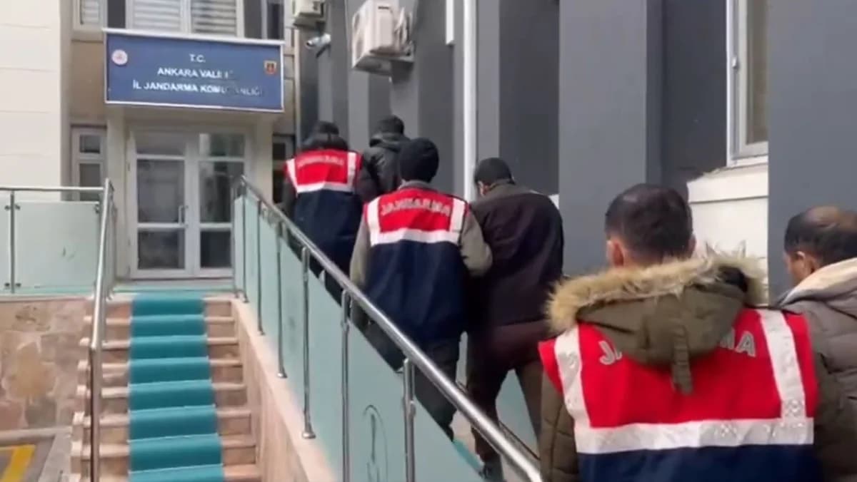 DEAŞ’a Yönelik 24 İlde Büyük Operasyon: 88 Gözaltı