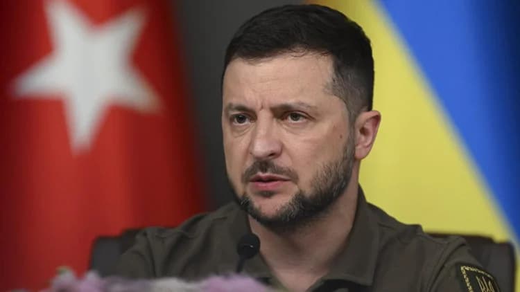 Zelenski’den Kritik Türkiye Çıkışı: Putin ile Görüşmelere Ev Sahipliği Yapabilir