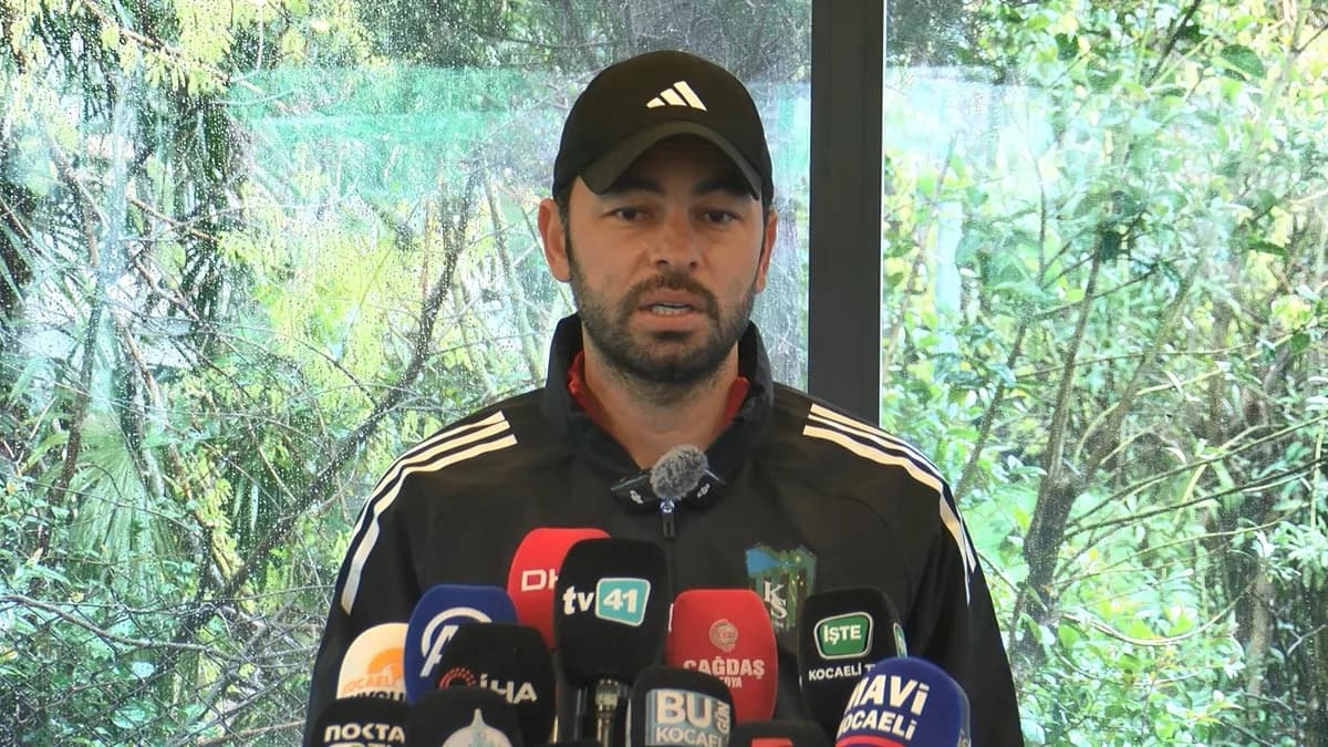 Kocaelispor Teknik Direktörü Selçuk İnan’dan Açıklamalar: ‘Dört Maçta Alabildiğimiz Kadar Puan Almak İstiyoruz’