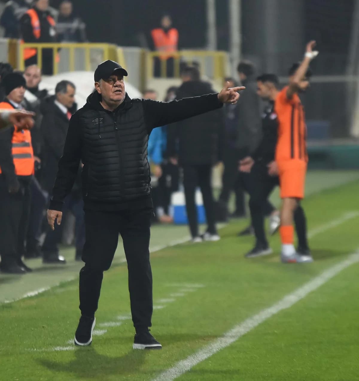 İzmir Çoruhlu FK’da Teknik Kadroda Değişim