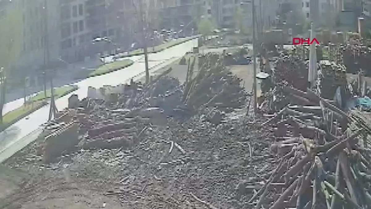 Samsun’da Otomobil ve Hafif Ticari Araç Çarpıştı: 3 Çocuk Yaralandı