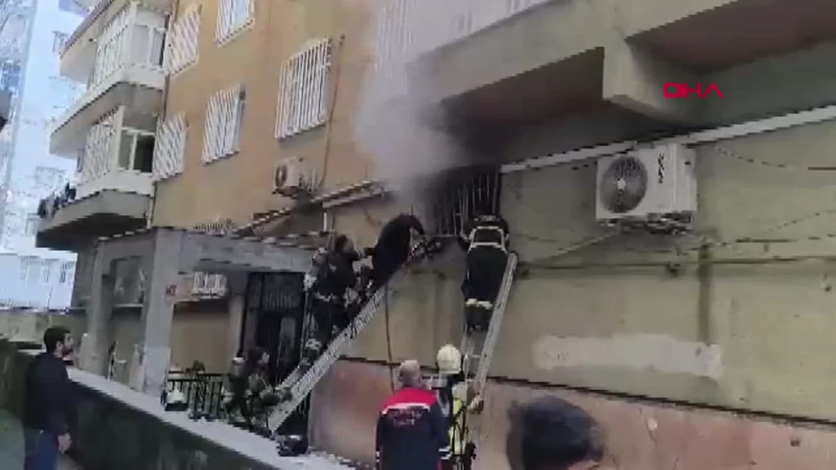 Diyarbakır’da Berber Dükkanında Yangın: Mahsur Kalan Çırak Kurtarıldı