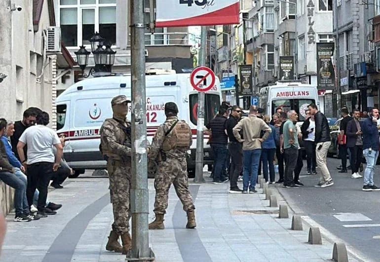 Silahlı Kavga İhbarına Giden Polisler Şehit Düştü