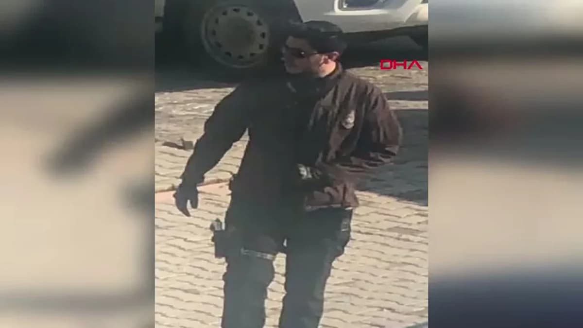 Gülistan Doku Dosyası Karıştı: Vali Oğlu ‘Silahım Yok’ Dedi, Kamuflajlı Fotoğrafı Ortaya Çıktı