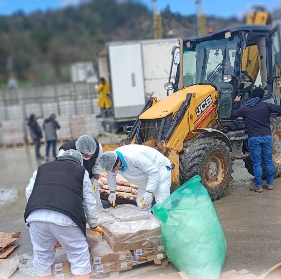 Sakarya’da Denetim: 32 Ton Tarih Geçmiş Tavuk Eti Ele Geçirildi
