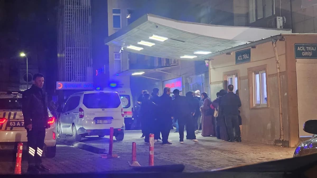 Şanlıurfa’da Genç Bir Adam Sokakta Bıçaklandı