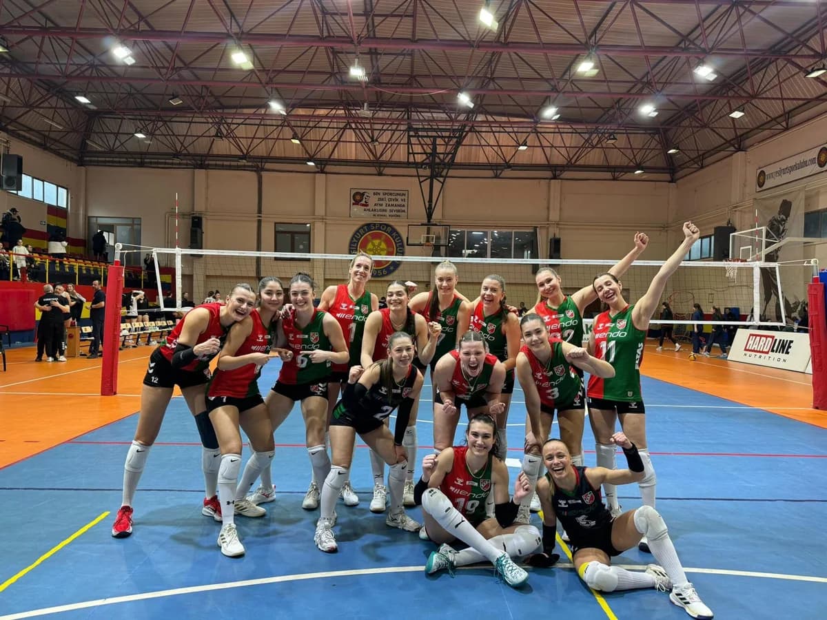 Karşıyaka Voleybol Yarı Finallerde Önemli Bir Sınav Veriyor
