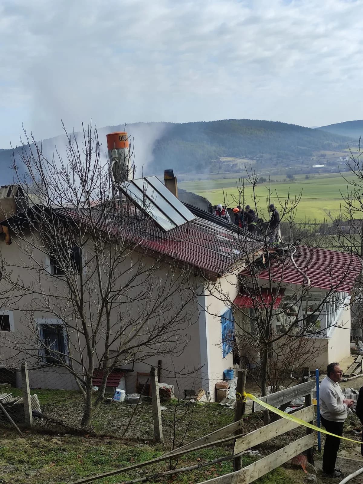 Eflani’de Yangın: 70 Yaşındaki Adam Hayatını Kaybetti, Eşi Yaralandı