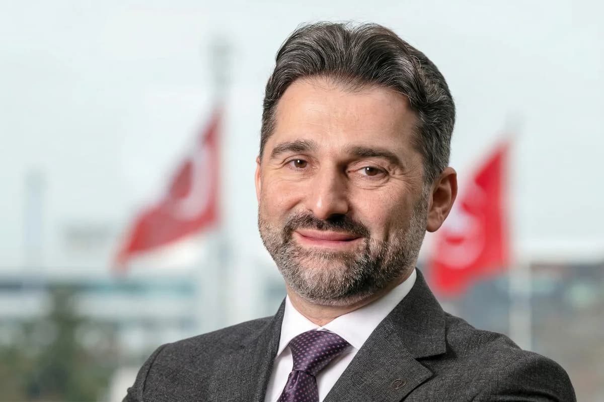 Türk Hava Yolları’nın Yeni Yönetimi: Prof. Dr. Murat Şeker ve Ahmet Olmuştur Atandı