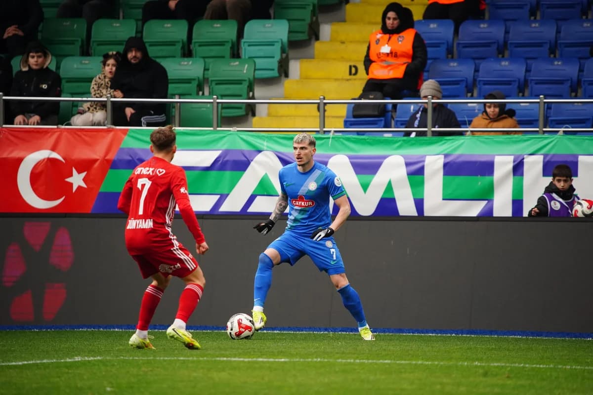 Çaykur Rizespor, Hesap.com Antalyaspor’u 1-0 Mağlup Etti