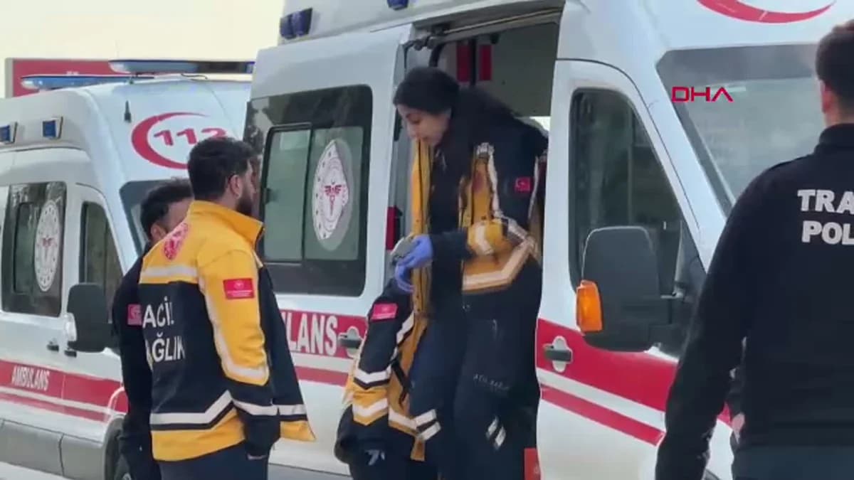 Kütahya’da Takla Atan Araçta 5 Kişi Yaralandı
