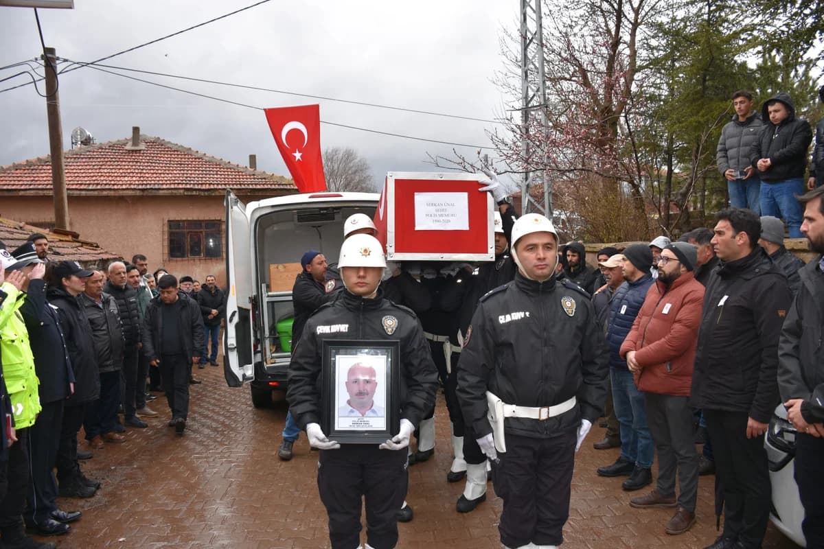 Kırıkkale’de Şehit Polis Memuru Serkan Ünal’a Son Veda