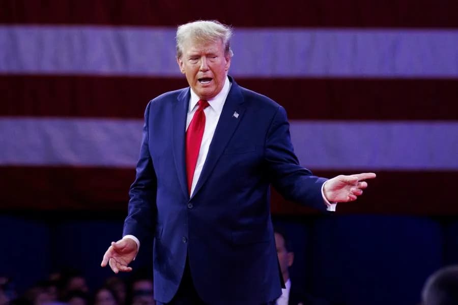 Trump, İran’ın USS Abraham Lincoln Uçak Gemisine Saldırmadığını Açıkladı