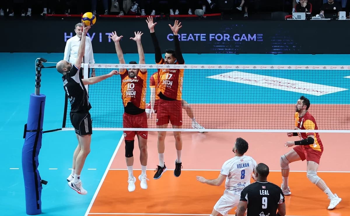 Galatasaray HDI Sigorta, Halkbank’ı 3-0 Geçerek Finale Yükseldi