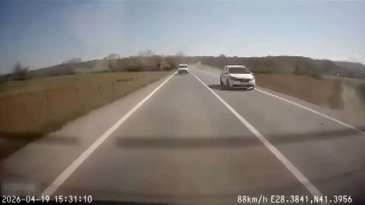 Çatalca’da Hatalı Sollama Sonrası Kaza: 2 Yaralı