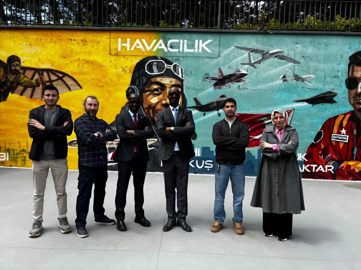 Ruanda Büyükelçisi Ümraniye Bilim Merkezi’nde Bilim ve Teknolojiye Hayran Kaldı