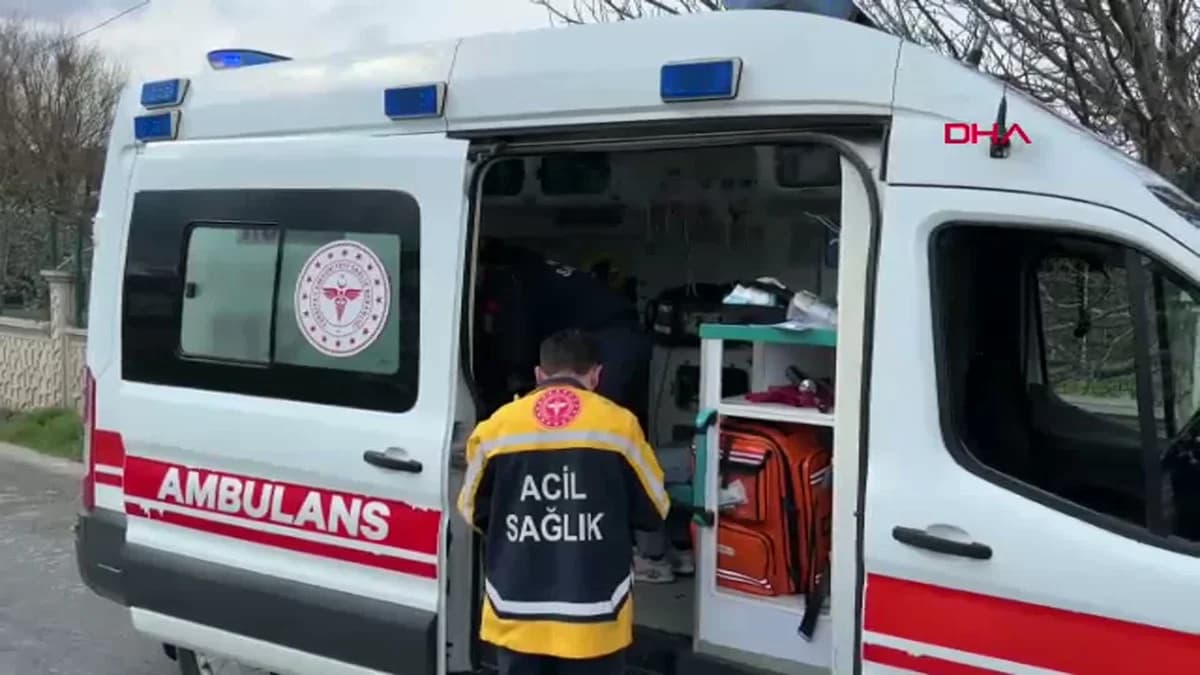 Kütahya’da Kaza: Minibüs ve Hafif Ticari Araç Çarpıştı, 2 Yaralı