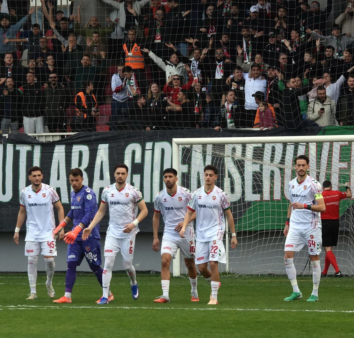 Karşıyaka’dan Prim Morali ile Play-Off İddiası