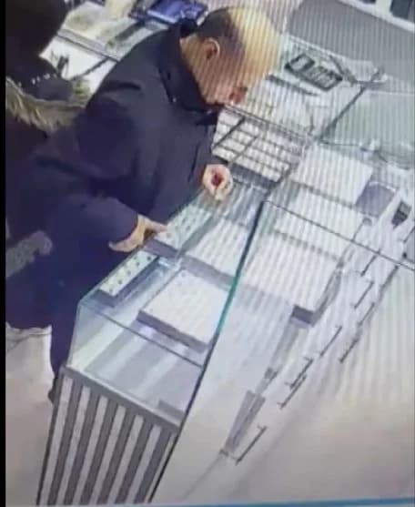 Fatih ve Bahçelievler’deki Kuyumculardan Yüzük Çalan Şüpheli Tutuklandı