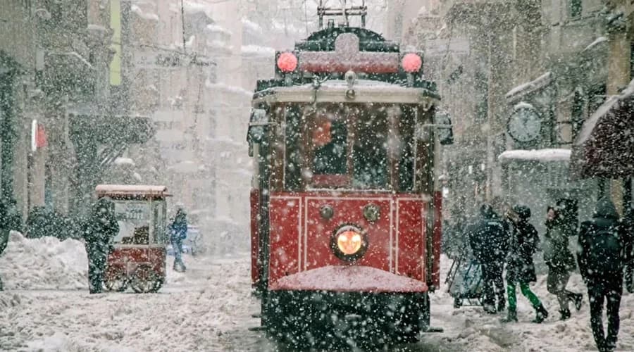 İstanbul dahil yurt genelinde kar ve fırtına alarmı!