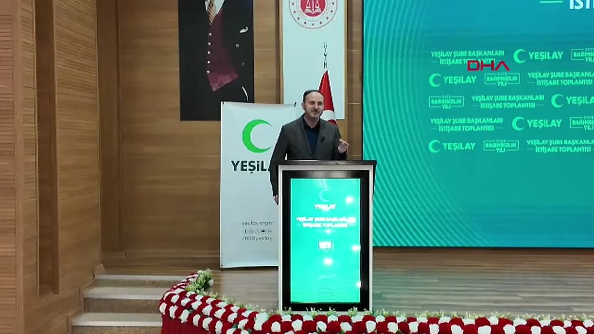 Yeşilay’dan Rize Valisi Baydaş’a Tarihi Madalya: Bağımlılıkla Mücadelede Üstün Hizmet