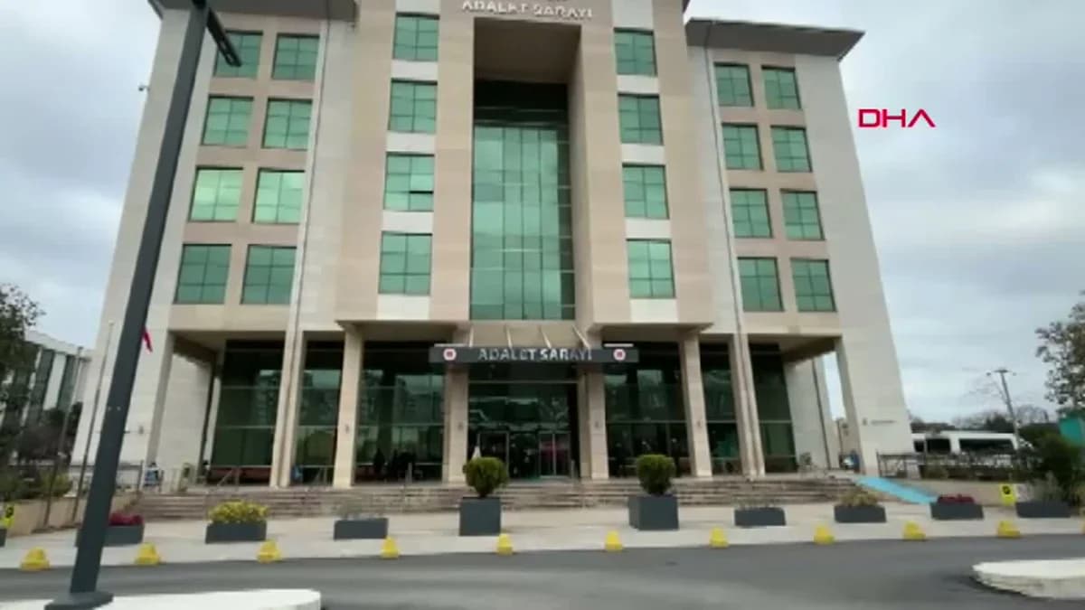 Trabzon’da Boşanma Aşamasındaki Kadın Katledildi, Komşusu Tanık Oldu