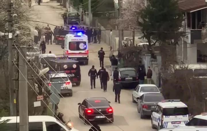 Düzce’de Silahlı Kavga: 3 Yaralı