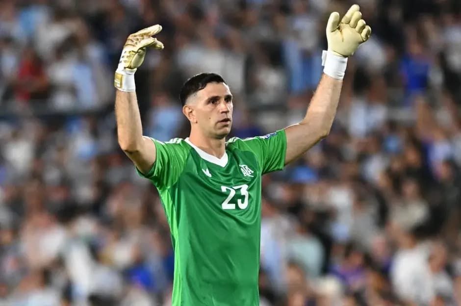 Emiliano Martinez’den Galatasaray’ın Transfer Teklifine Şaşırtan Cevap!