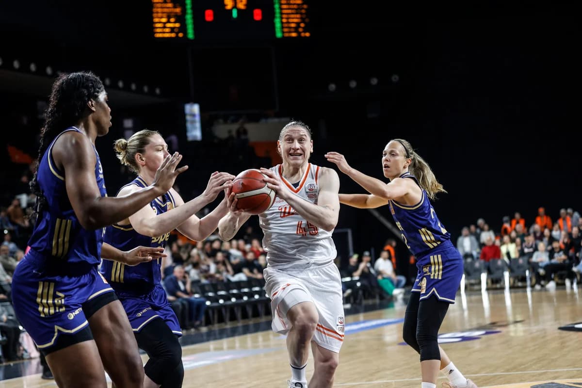 Fenerbahçe Opet Final Bileti Aldı: ÇBK Mersin’i 95-65 Mağlup Etti