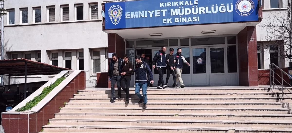 Kırıkale’de Kardeşlerin Şiddet Dolu Olayı: Babaları Bıçakla Öldürüldü