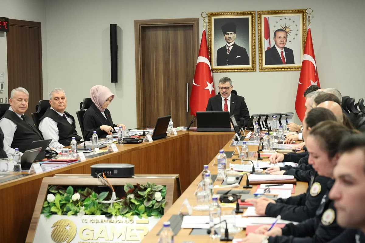 Bakan Çiftçi, Valilerle Güvenlik Toplantısı Düzenledi