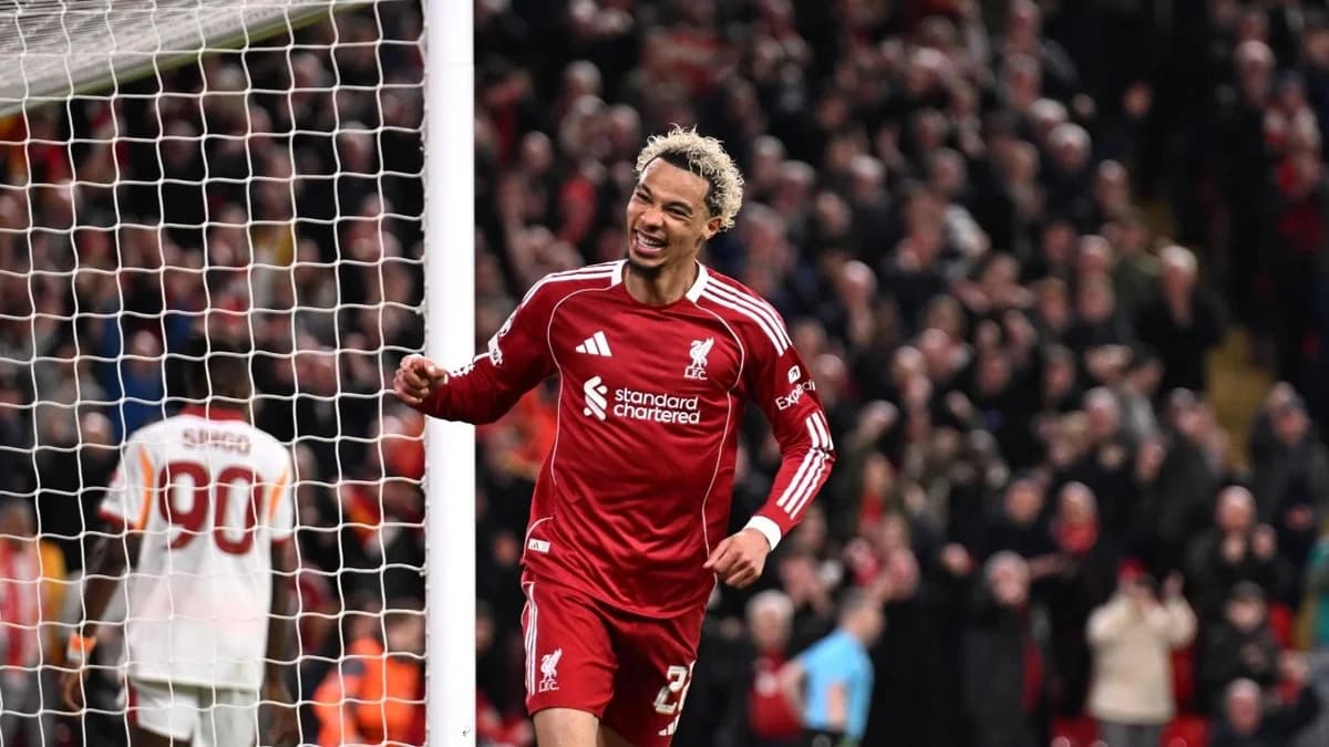 Liverpool’un Galatasaray’a Karşı Görkemli Zaferi: Salah Tarihe Geçti
